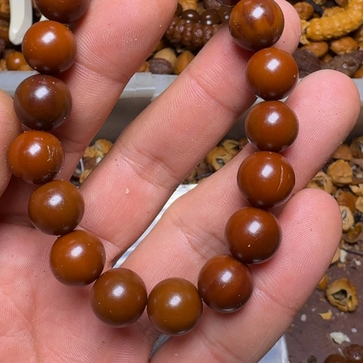 手串橄榄核我是真的很