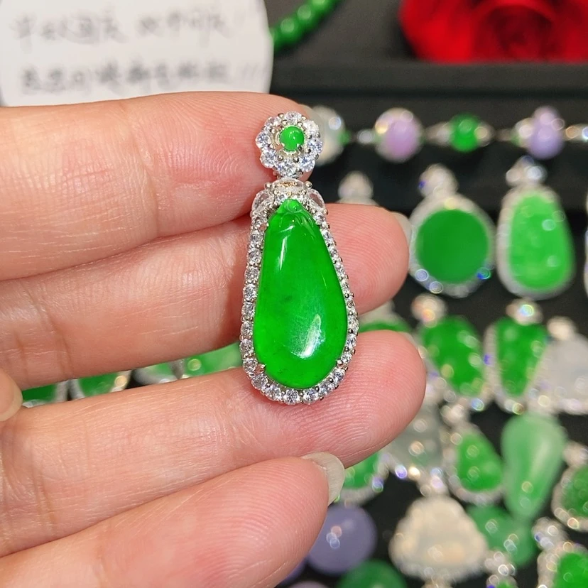 【闪购商品】颈饰未镶嵌翡翠天然翡翠