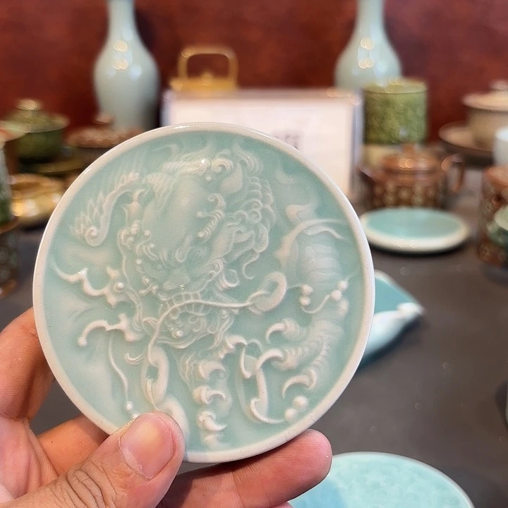 瓷片龙泉青瓷龙泉青瓷