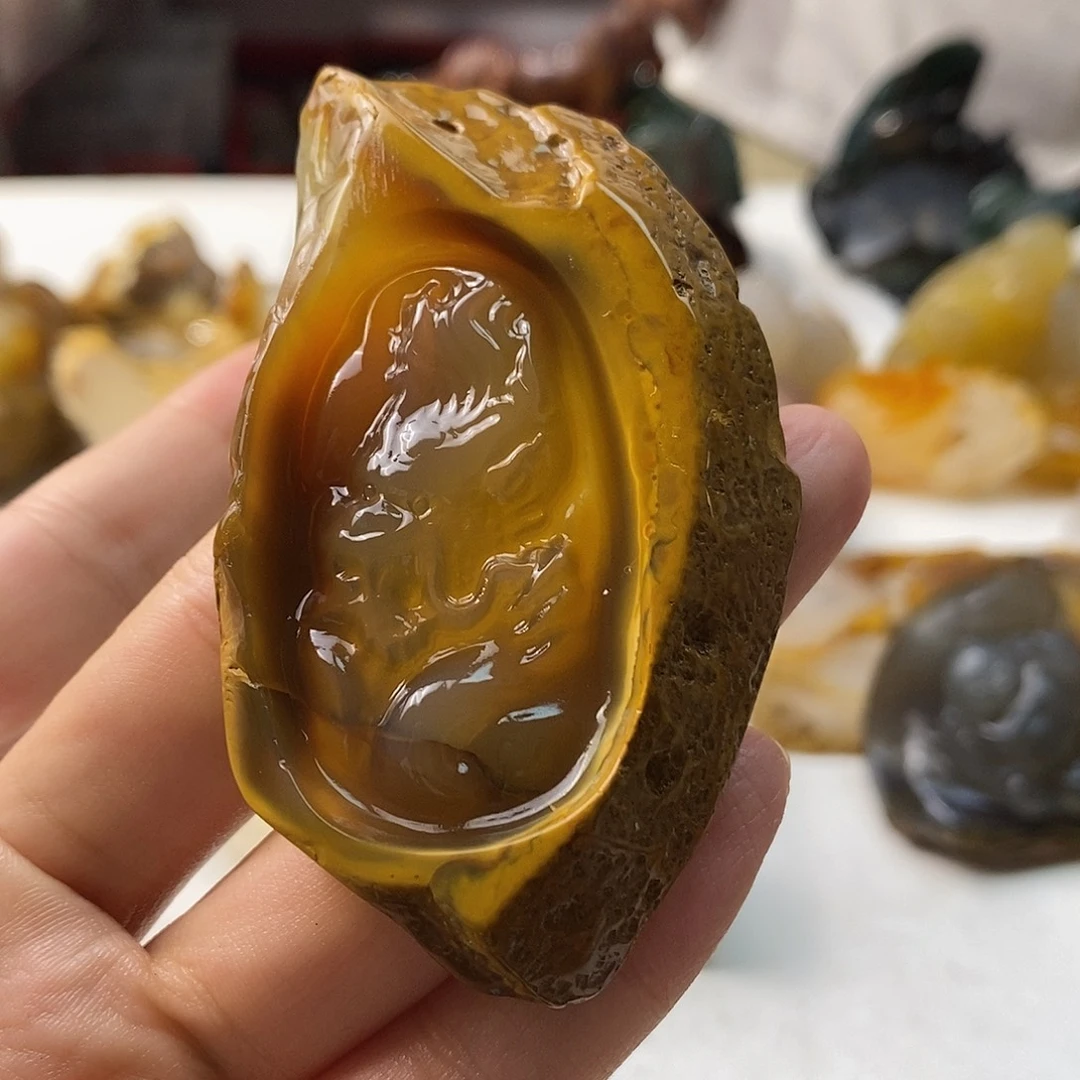 玛瑙/玉髓未镶嵌颈饰
