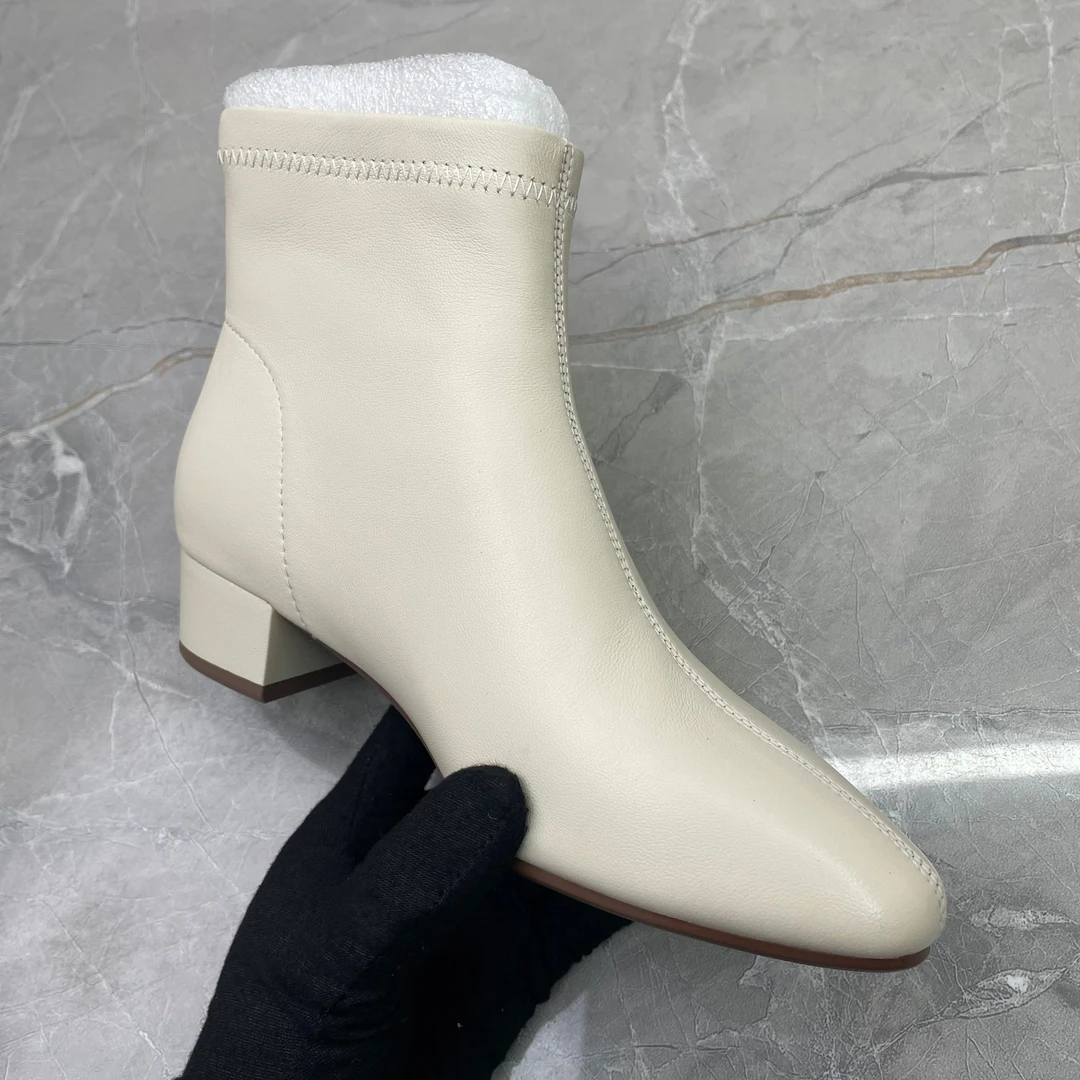 af（孤品）37码粗跟女靴(牛皮)063-8802