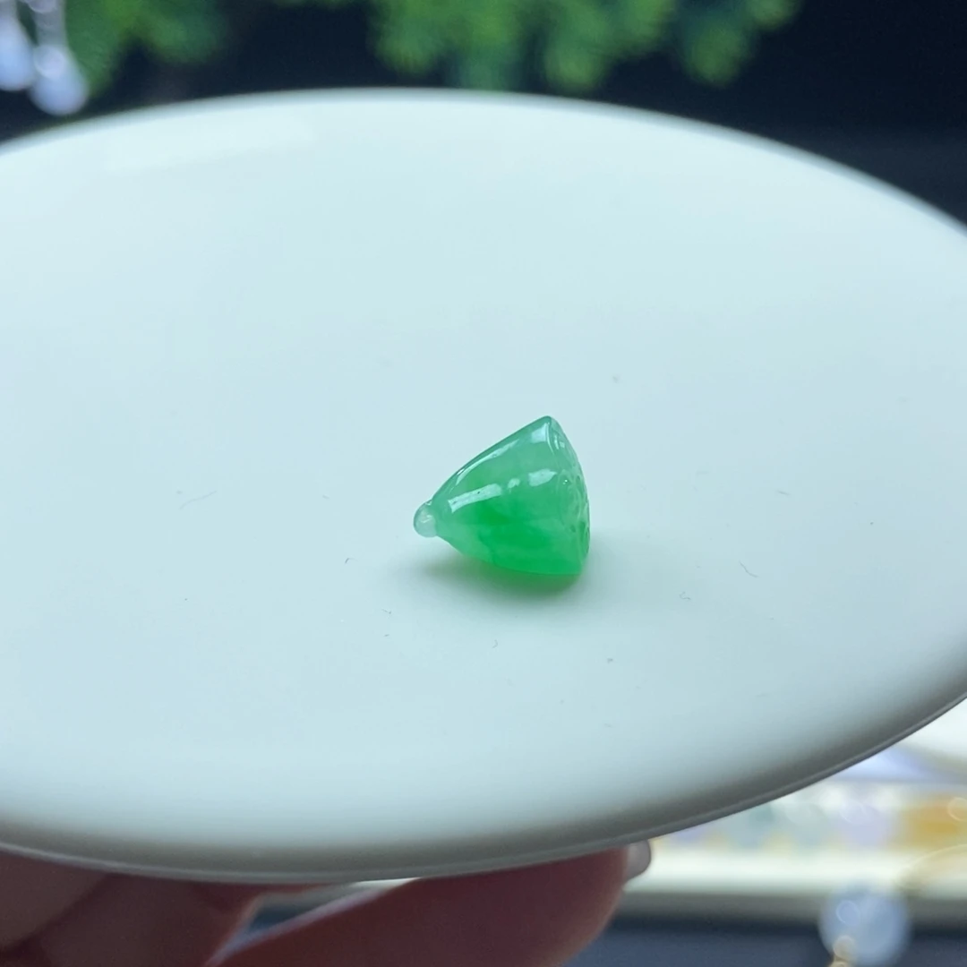 翡翠散珠冰阳绿莲蓬