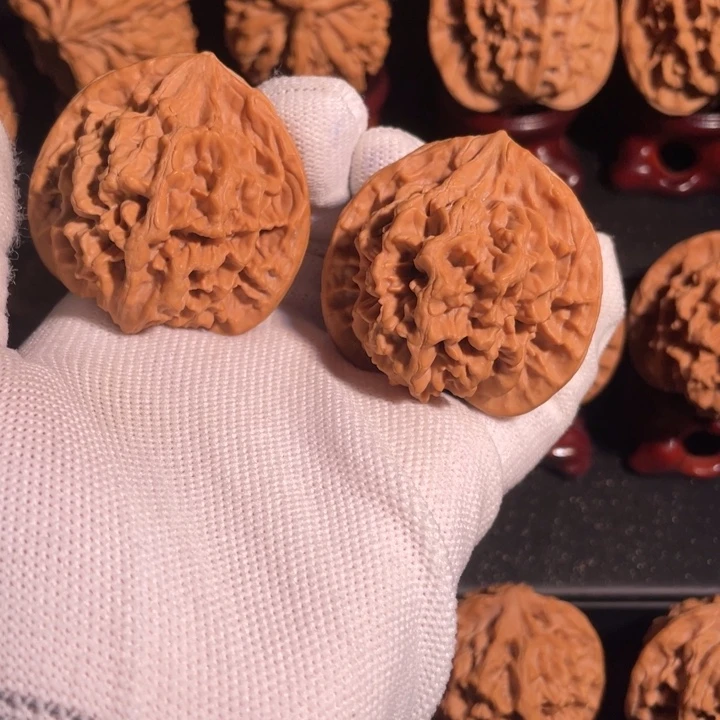 文玩核桃吊坠44官帽