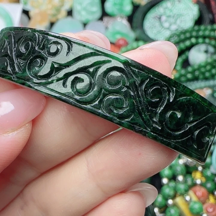 翡翠未镶嵌颈饰天然A货26