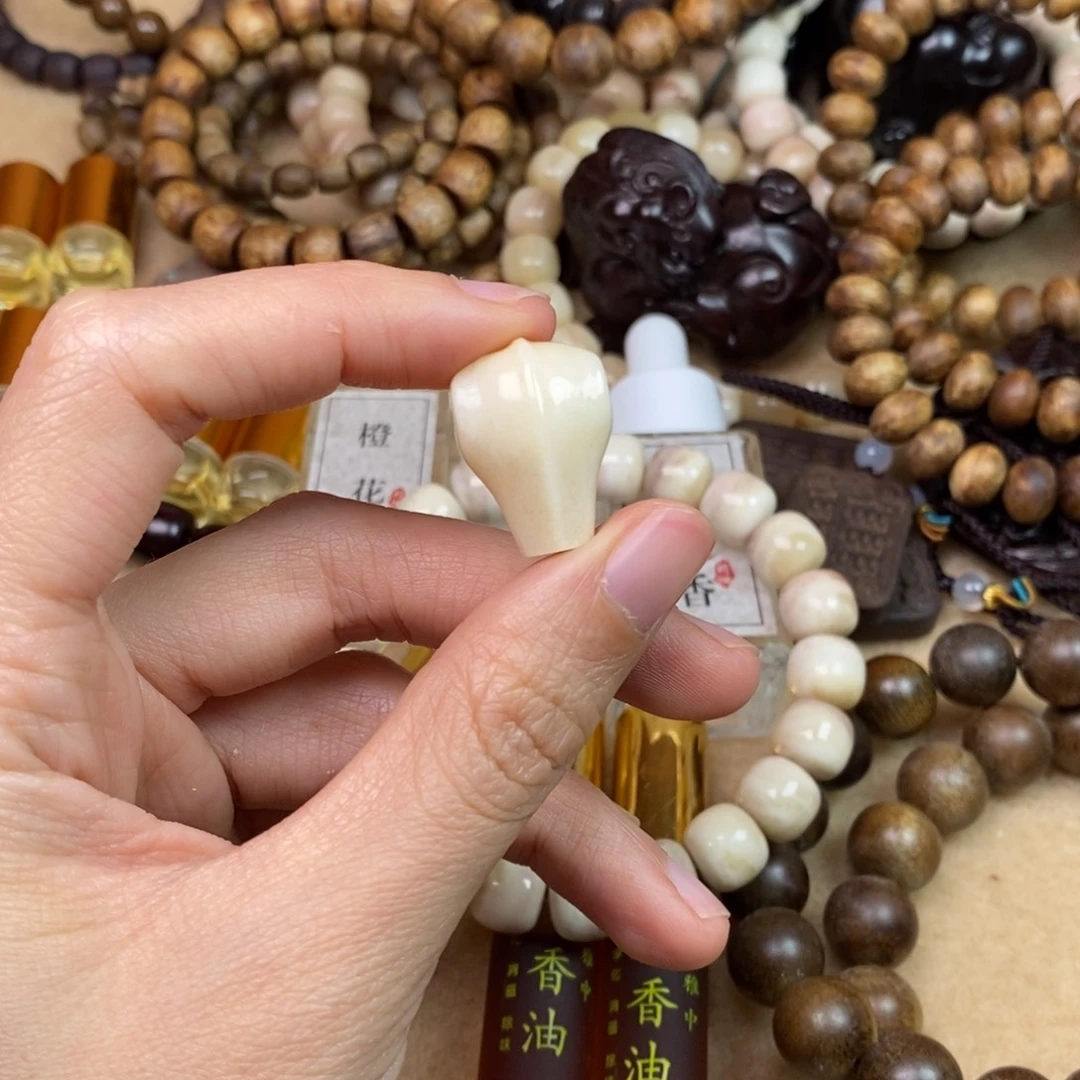 楼***缘驼骨手串/手链精品