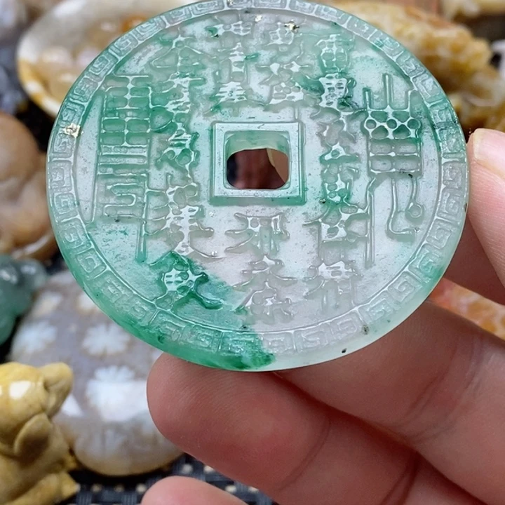 硅化珊瑚（珊瑚玉）颈饰未镶嵌