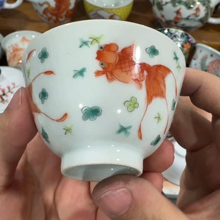 景德镇陶瓷摆件展品