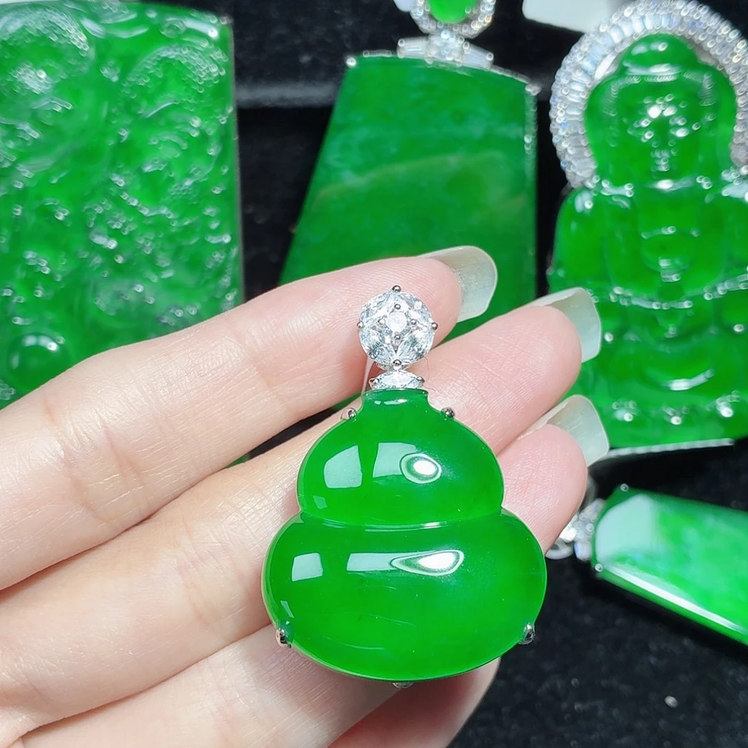 翡翠银S925镶嵌颈饰