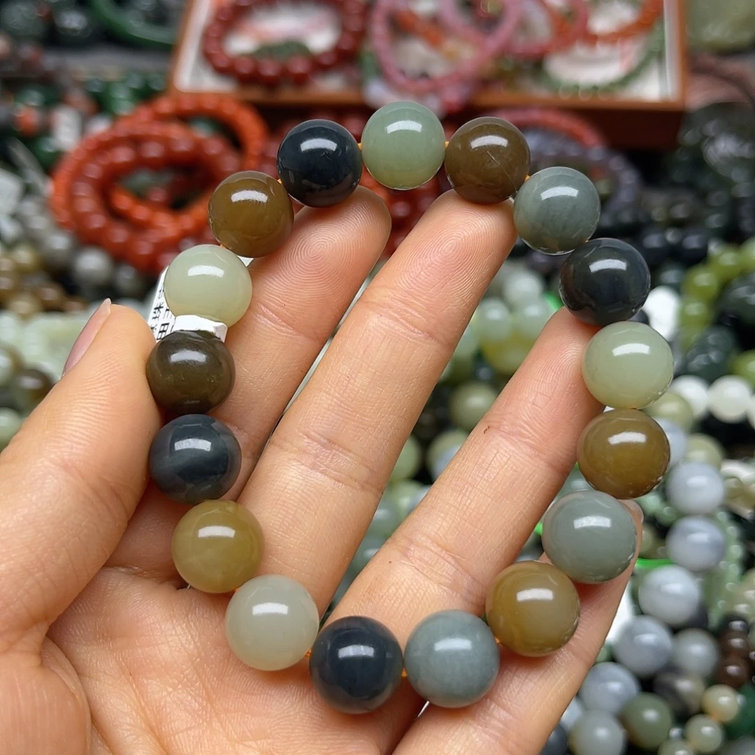 和田玉未镶嵌手链