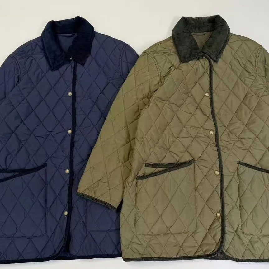 《马》女士中长款谷仓棉服