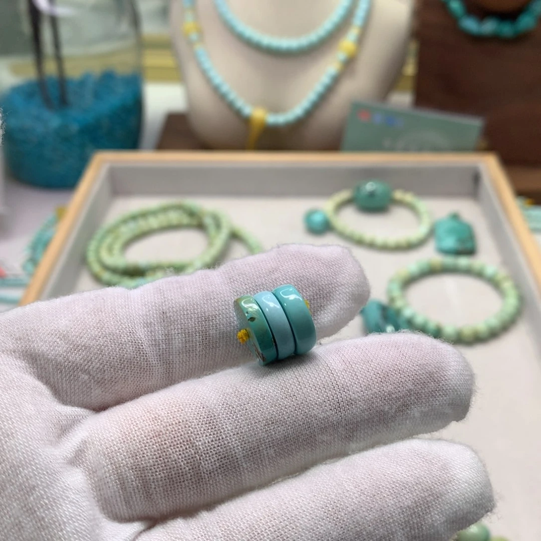 绿松石未镶嵌配饰