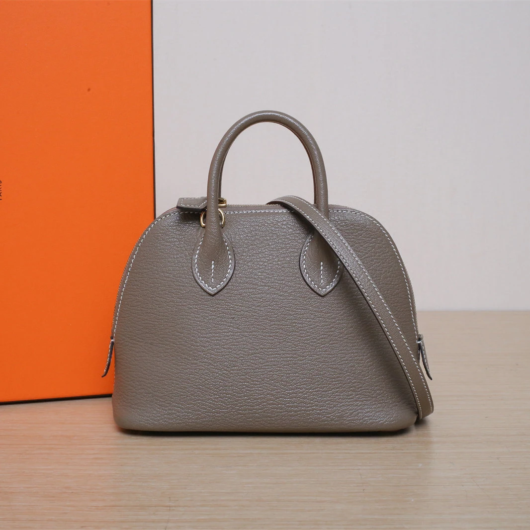 99新 Hermes/爱马仕 【念念】保龄球 Mini 19 18大象灰 U刻 金扣 包