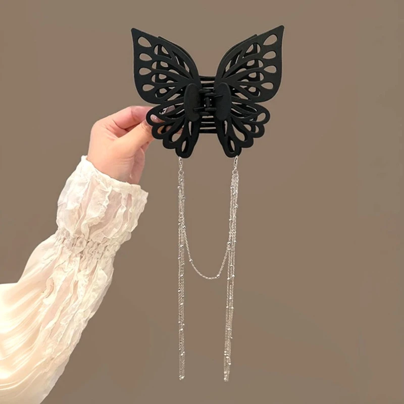 黑色超大号蝴蝶流苏马尾抓夹2025年新款后脑勺半扎发夹鲨鱼夹头饰