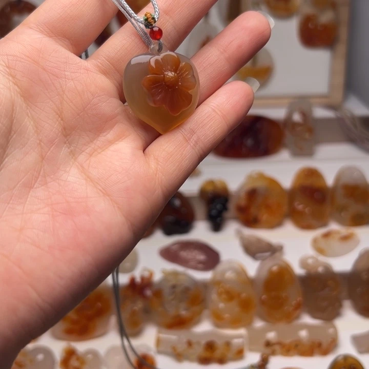 玛瑙/玉髓合金吊坠
