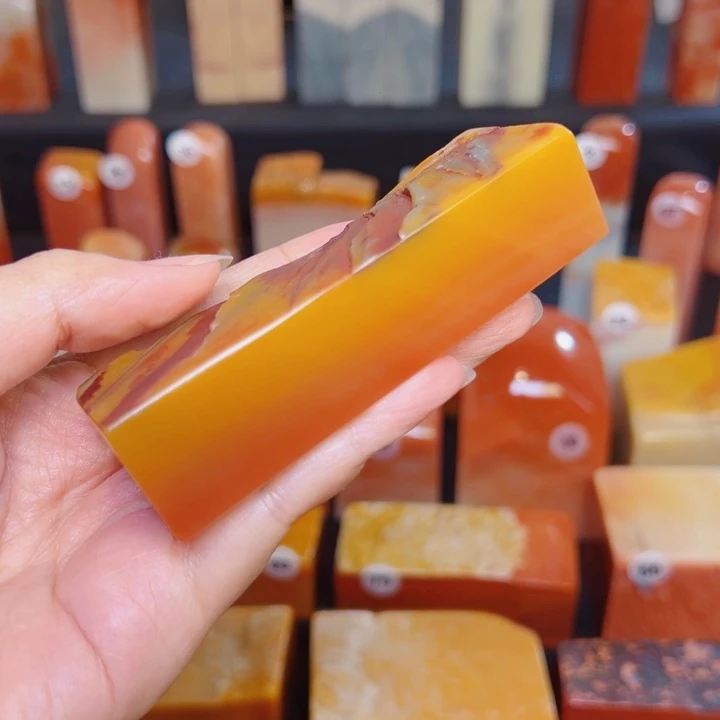 兰***云老挝石老挝精品素章
