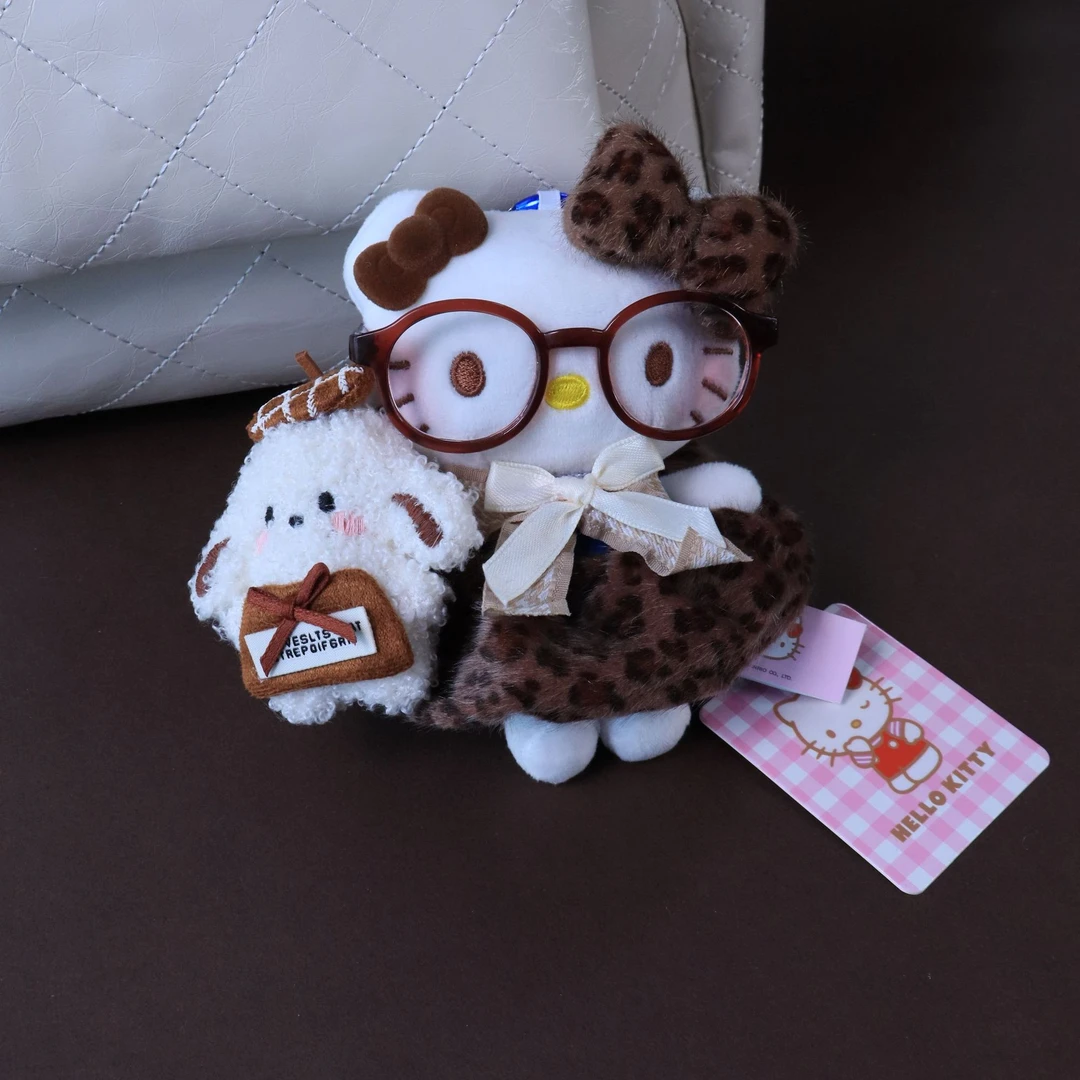 秋冬新款正版hellokitty公仔挂件豹纹小羊凯蒂猫毛绒包包挂饰礼物