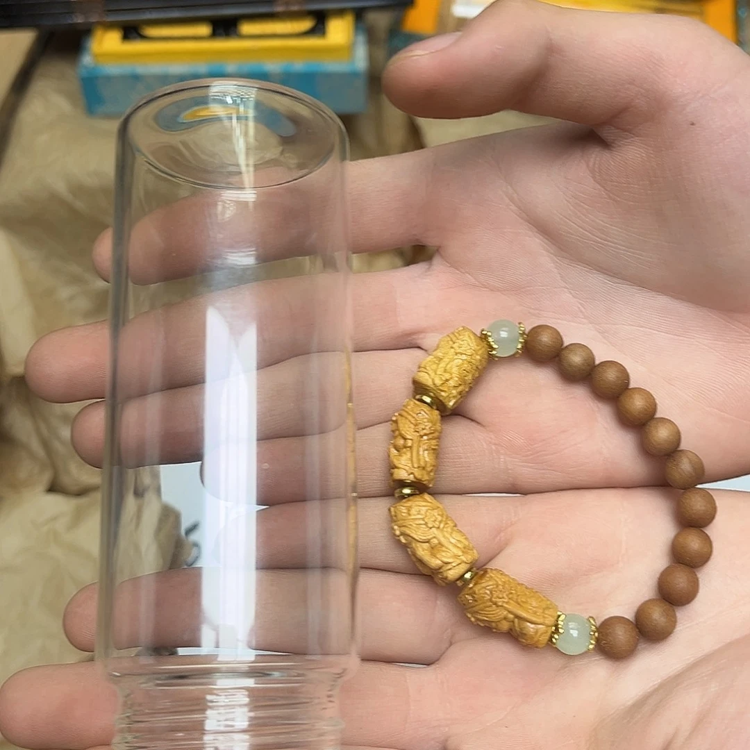 大叶紫檀（黑酸枝木类）