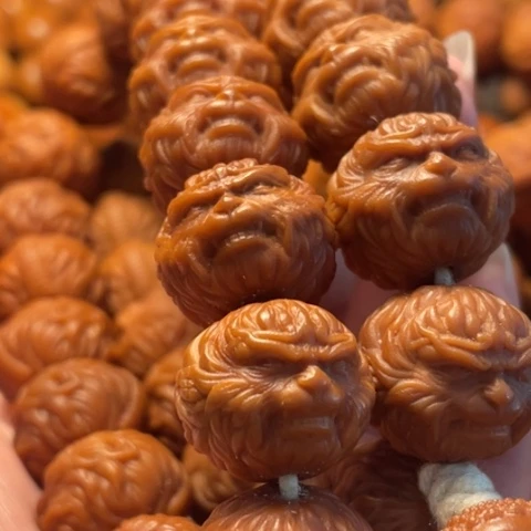 手串猴头核桃?舞台