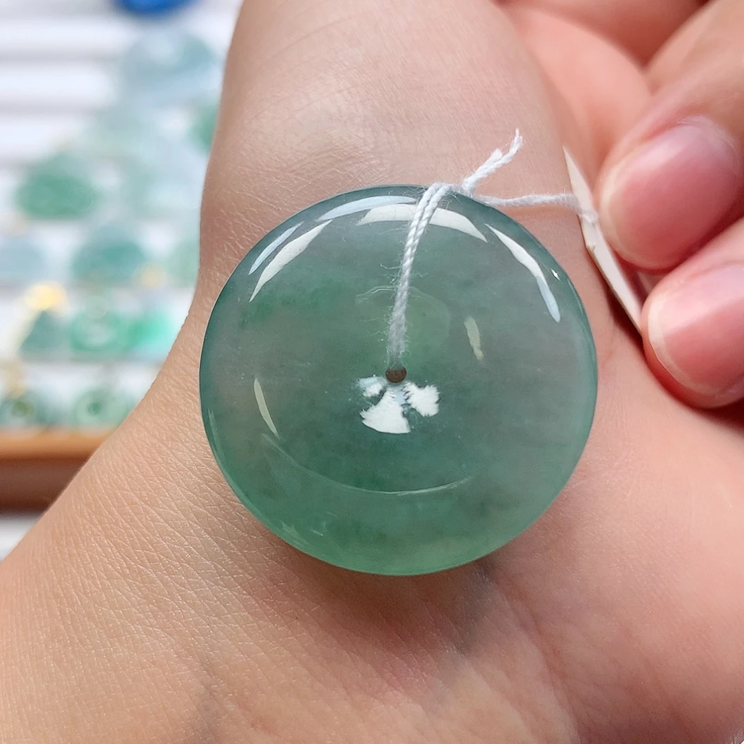 翡翠未镶嵌吊坠(不含链)27.5-5.6