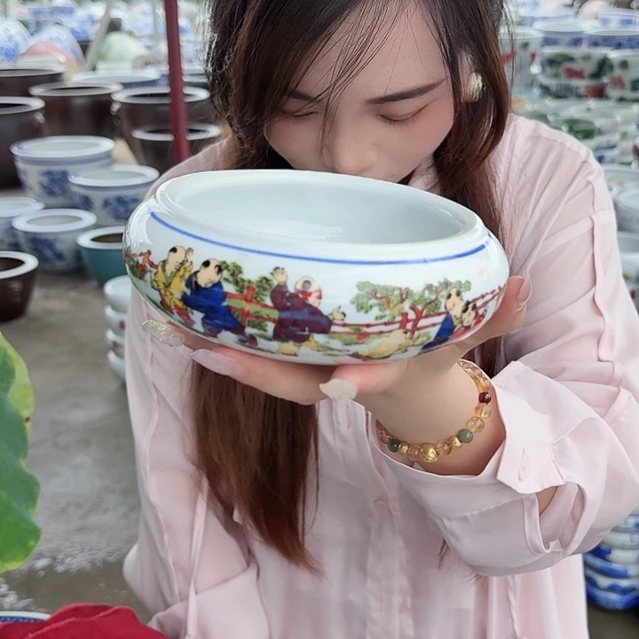 瓷片直径16厘米高5……