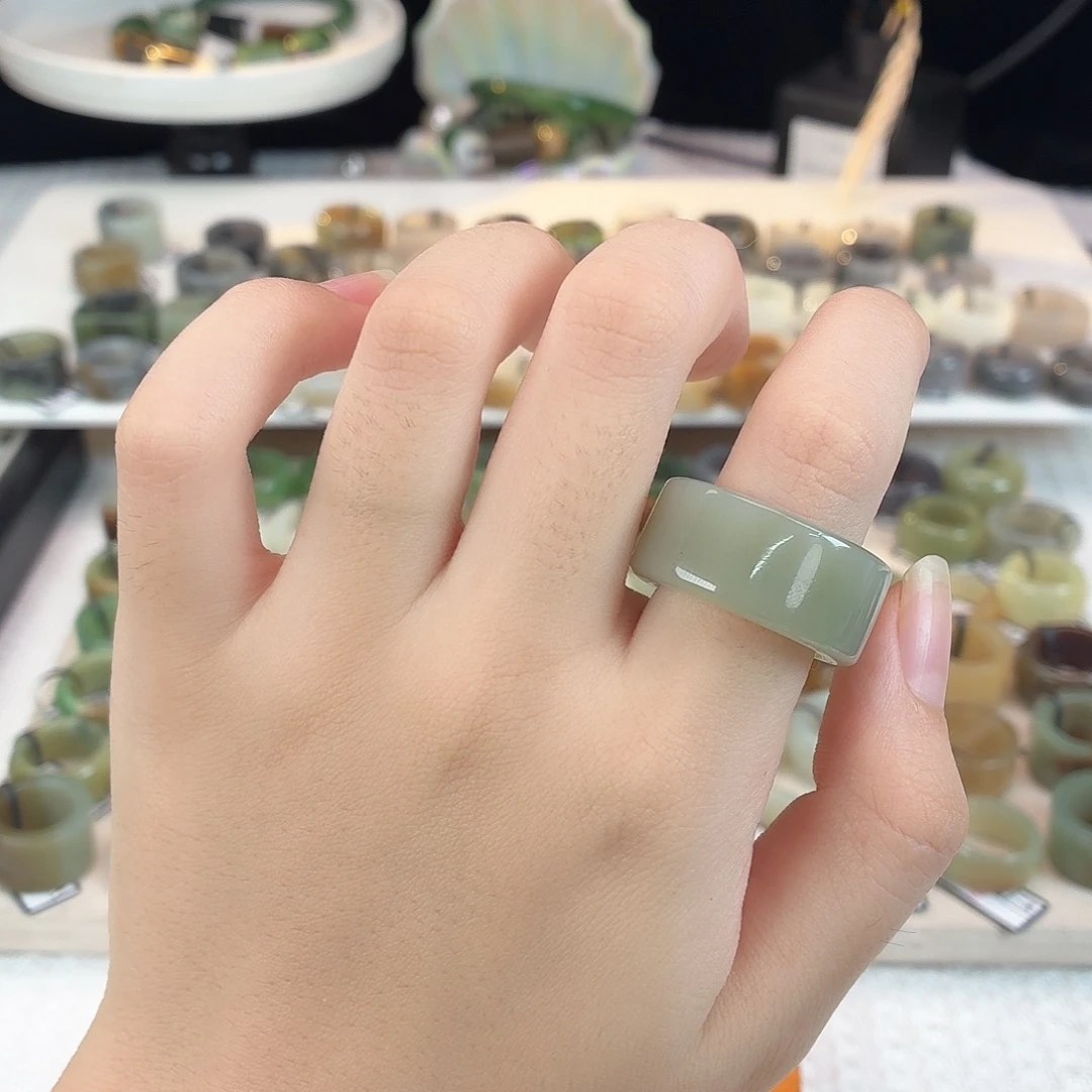 和田玉未镶嵌戒指x131奶青直切18.2不退换