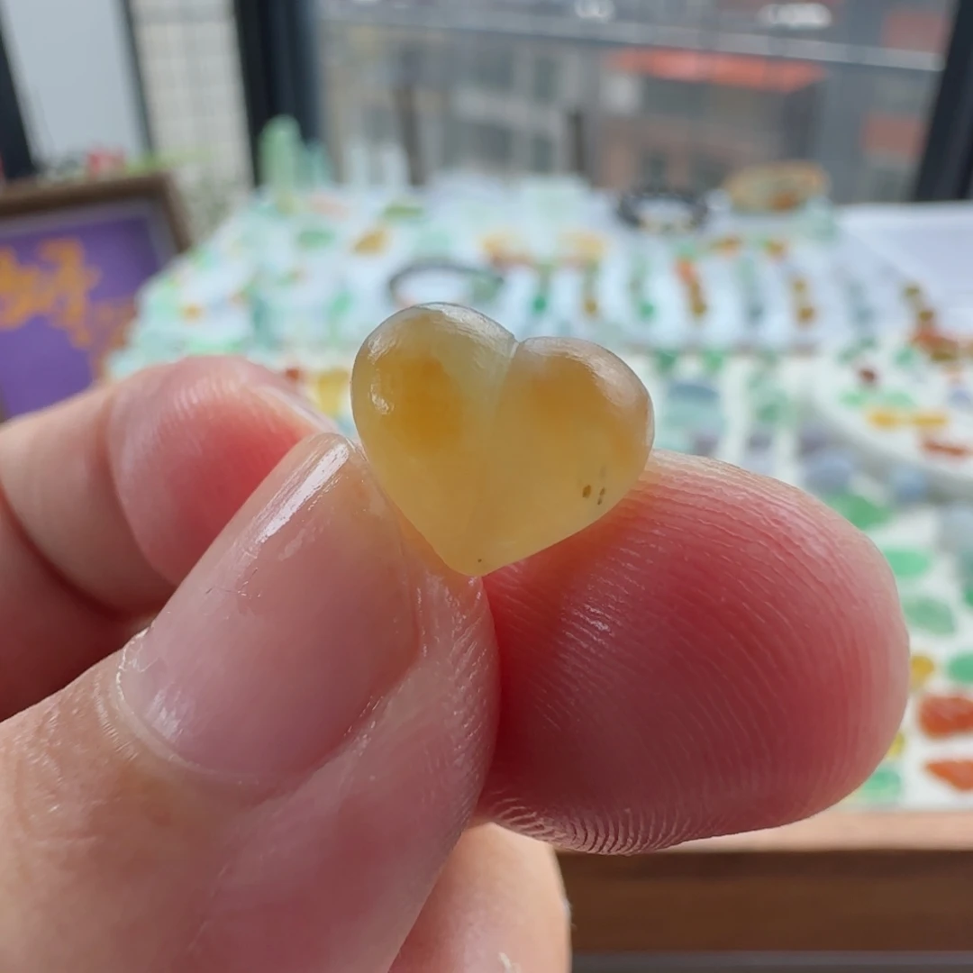 未镶嵌定制翡翠定制翡翠毛货不退不换
