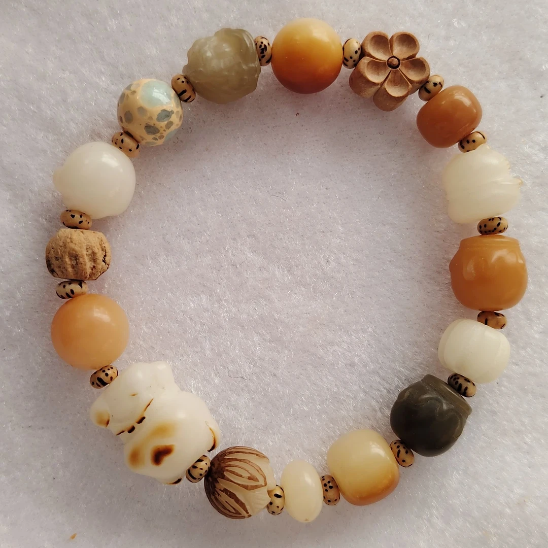 多宝菩提手串招财猫-醒狮-宝莲灯-蜜罐