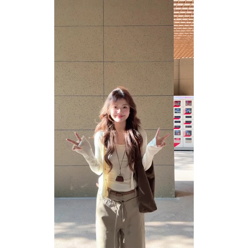 秋季穿搭一整套法式复古针织开衫吊带阔腿裤温柔气质巨好看套装女