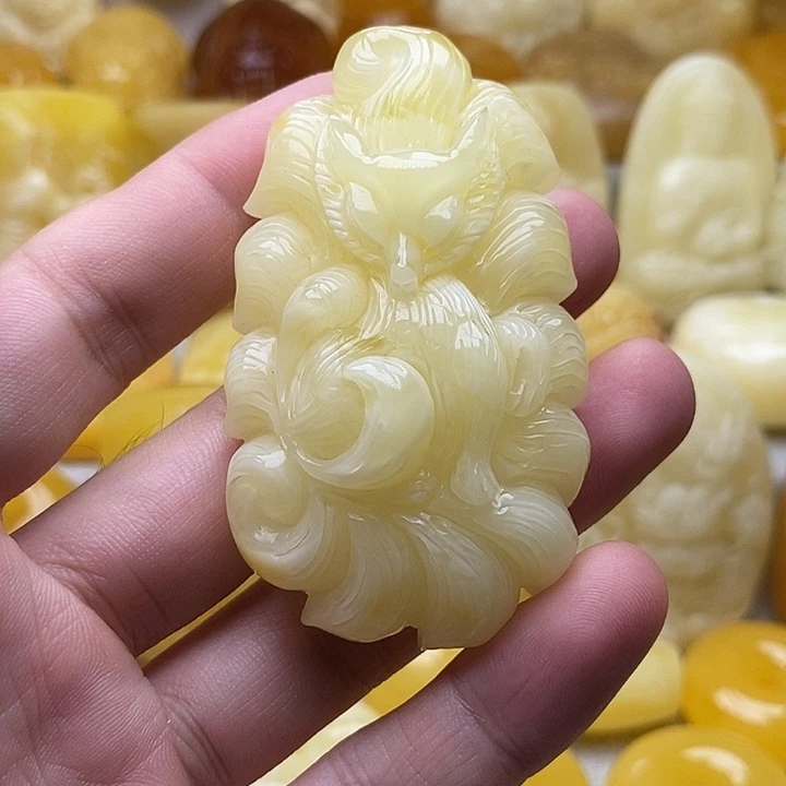 琥珀颈饰未镶嵌琥珀蜜蜡吊坠