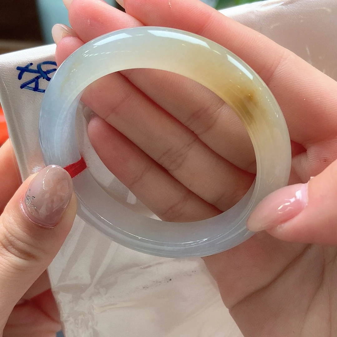 翡翠未镶嵌手镯冰糖雪梨47号