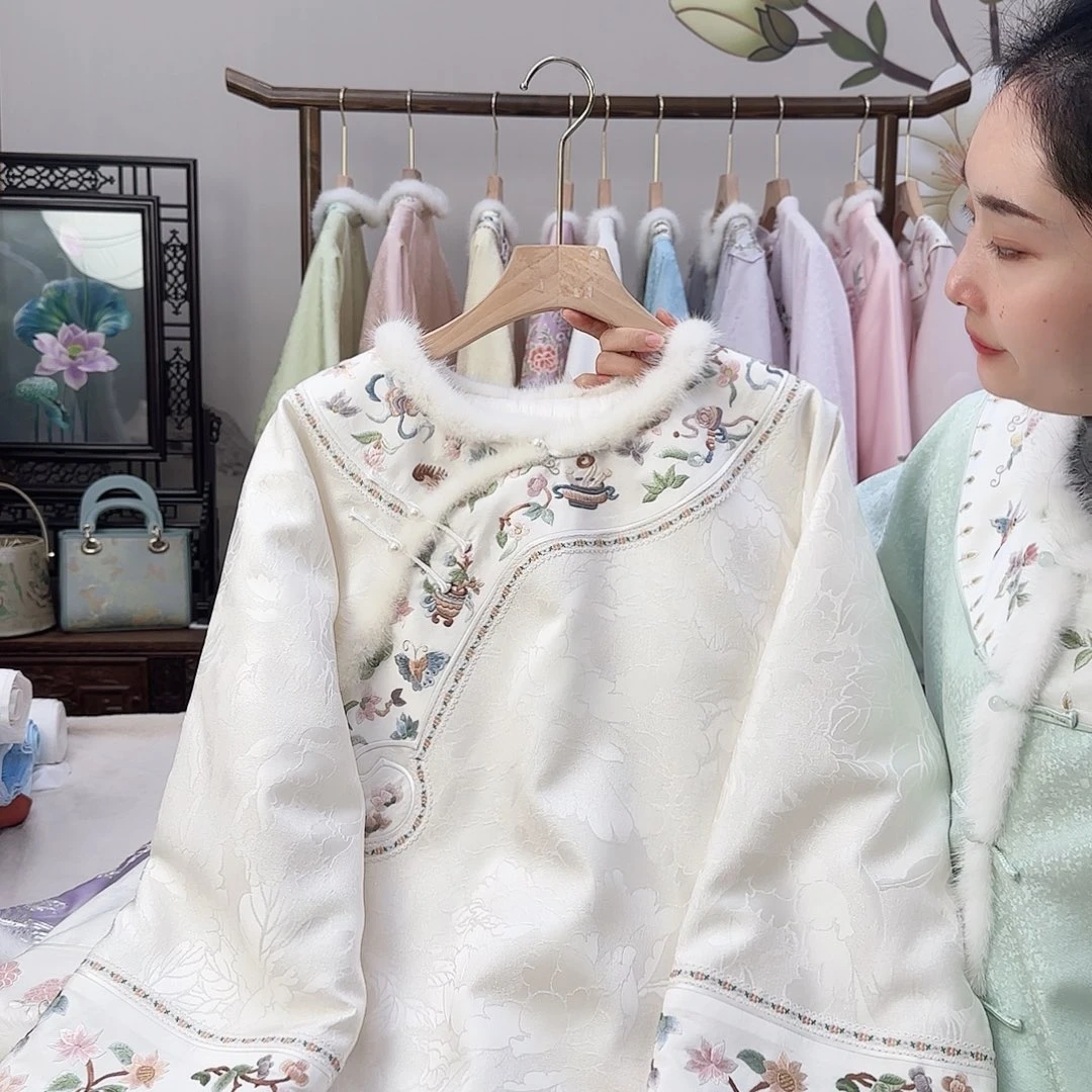 刺绣15苏绣棉服胸围106