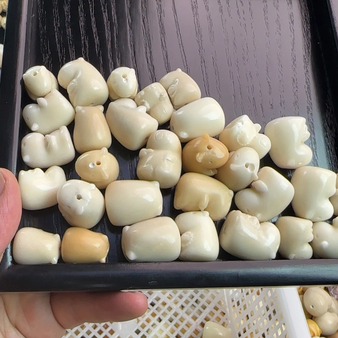 菩提根/象牙果吊坠微瑕白色卡皮吧啦50颗处理无售后