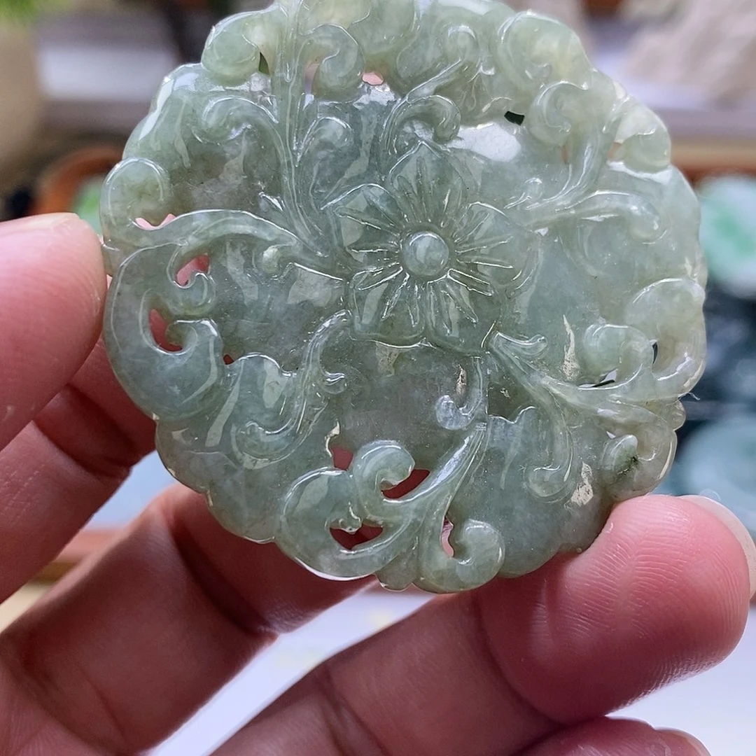【闪购商品】翡翠颈饰未镶嵌111111111