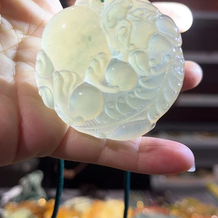 岫玉未镶嵌毛衣链