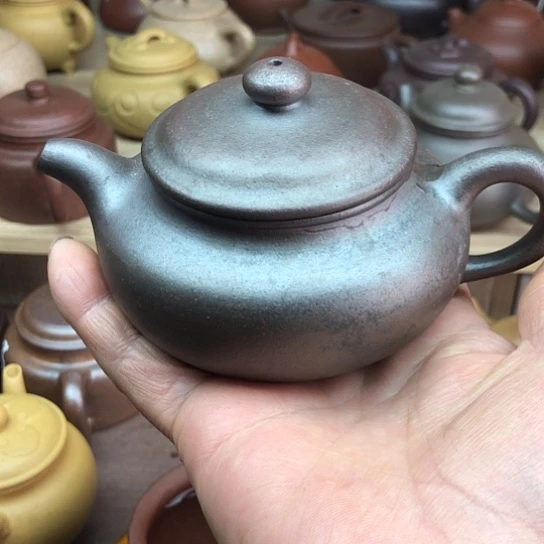 茶壶紫砂紫泥仿古180豪生左右