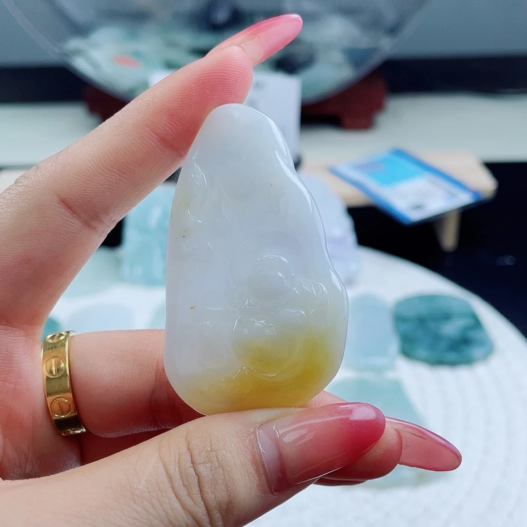 翡翠未镶嵌颈饰天然翡翠