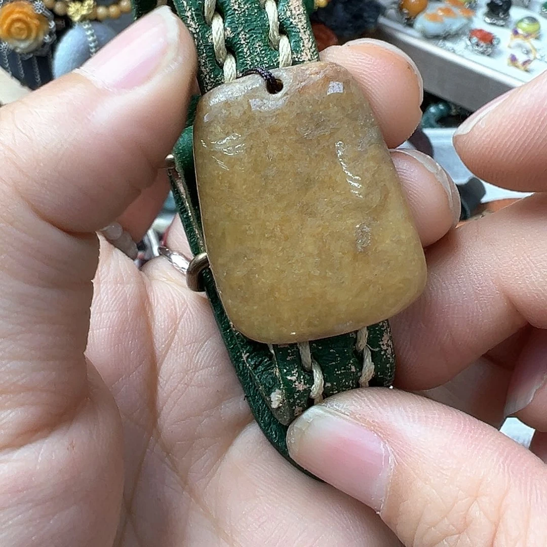 翡翠戒指未镶嵌炸