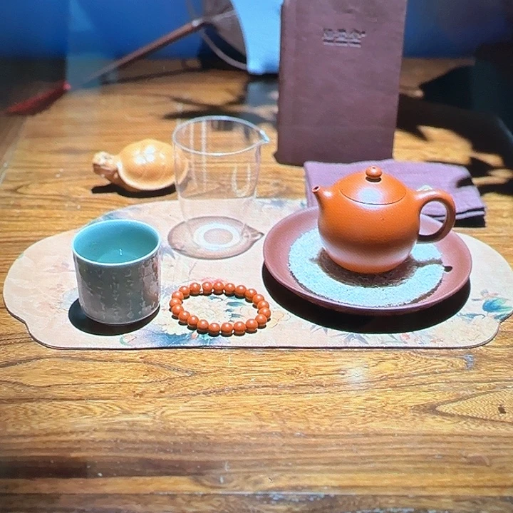 茶叶罐紫砂龙蛋壶➕壶承➕青瓷茗盏➕手链➕茶宠