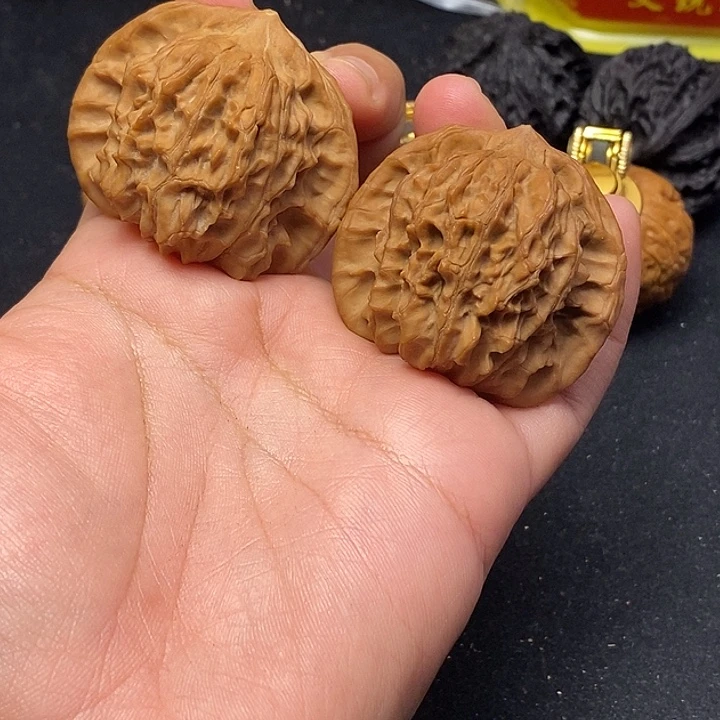 龙脊菩提吊坠大炮蛋