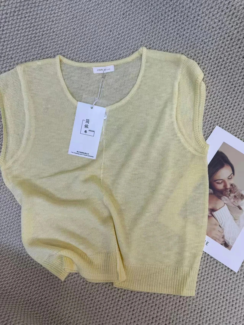 81058圆领无袖套头针织背心