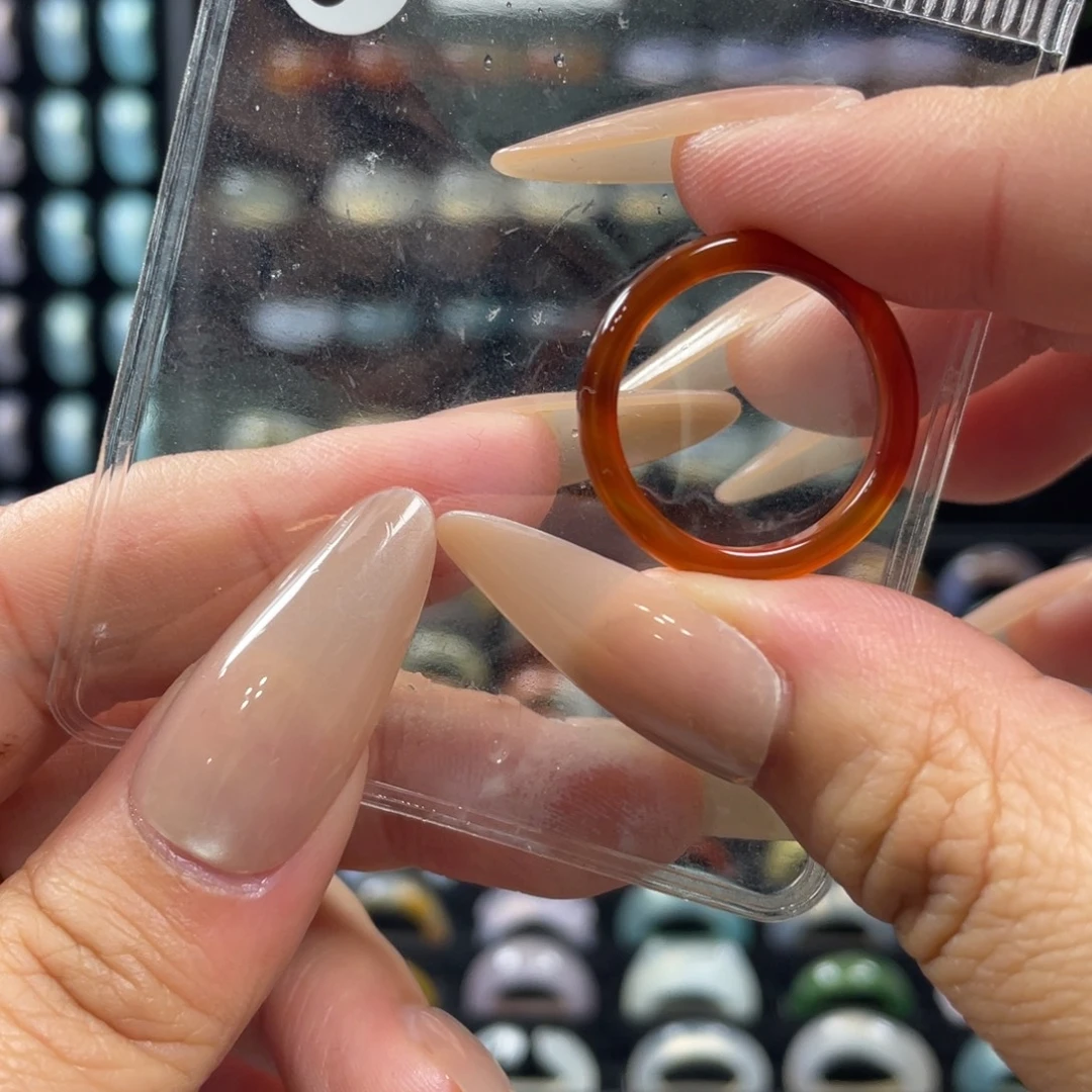 玛瑙/玉髓未镶嵌戒指3号港码18直径18.3（非质量问题.不退不换）