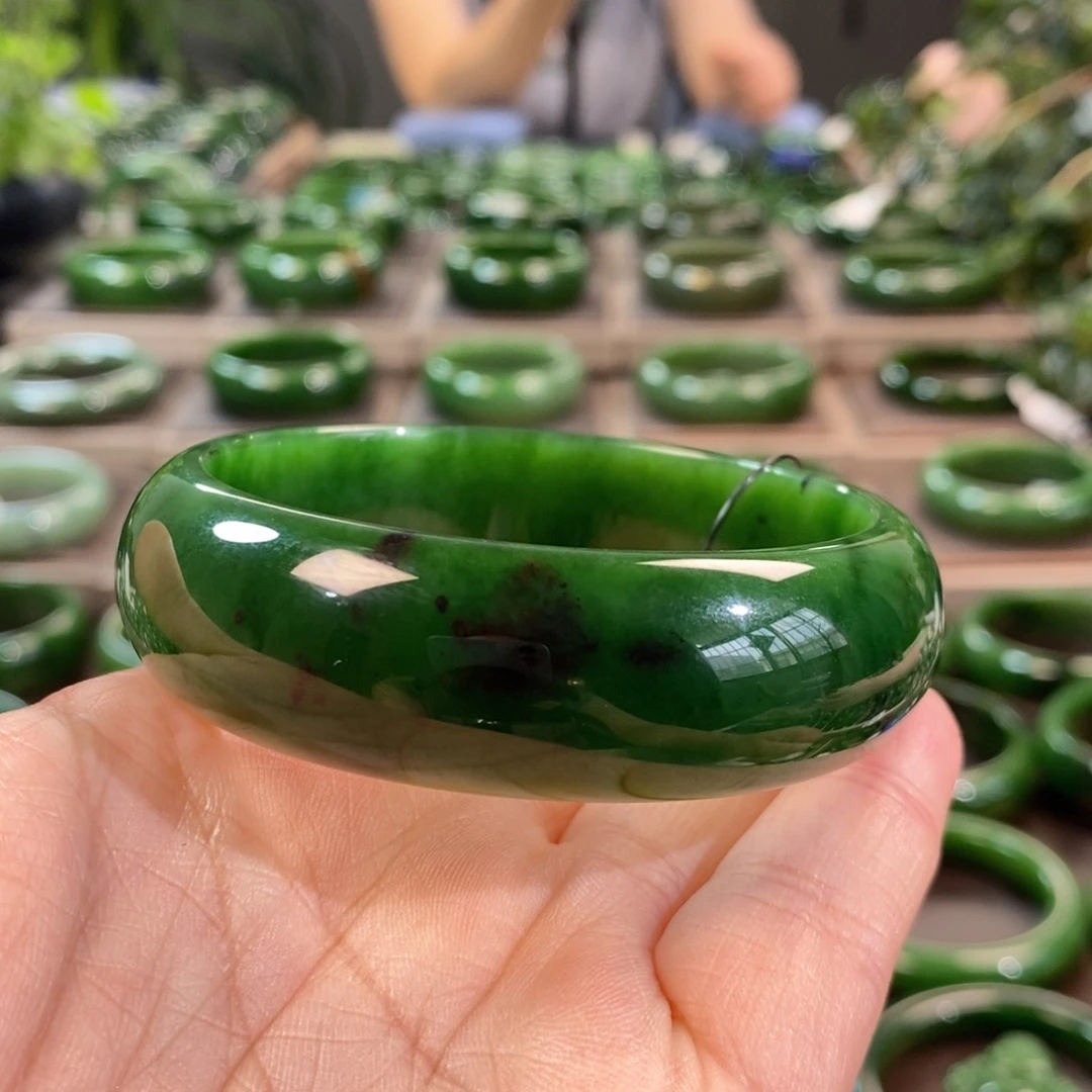 和田玉（碧玉）手镯未镶嵌