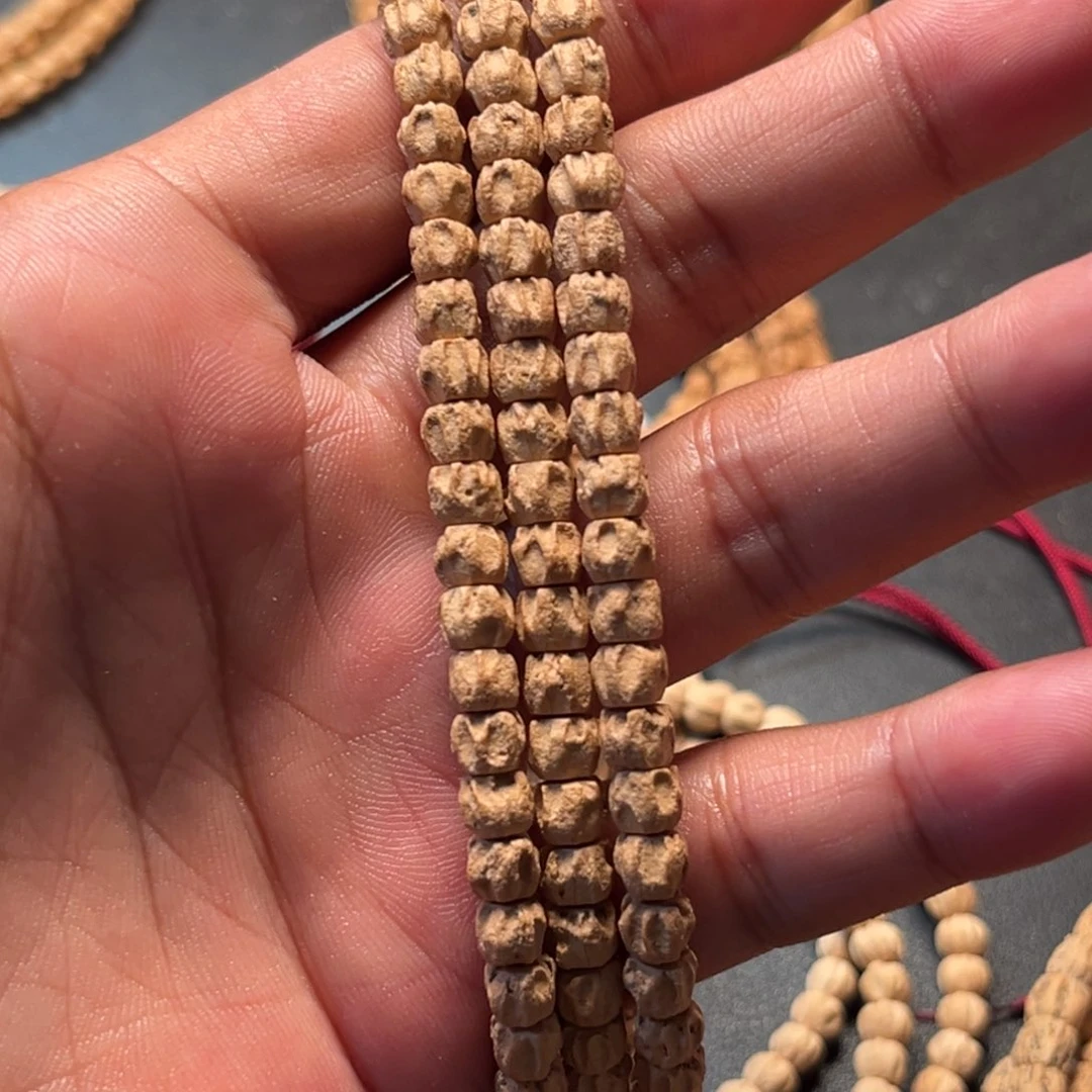 【闪购商品】柏香籽/百香籽吊坠