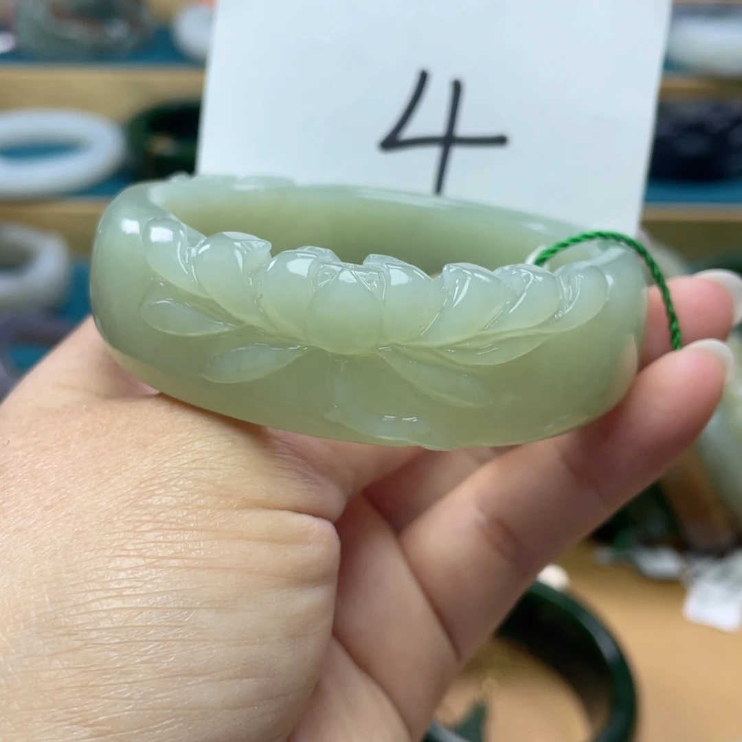 未镶嵌手镯和田玉圈口56