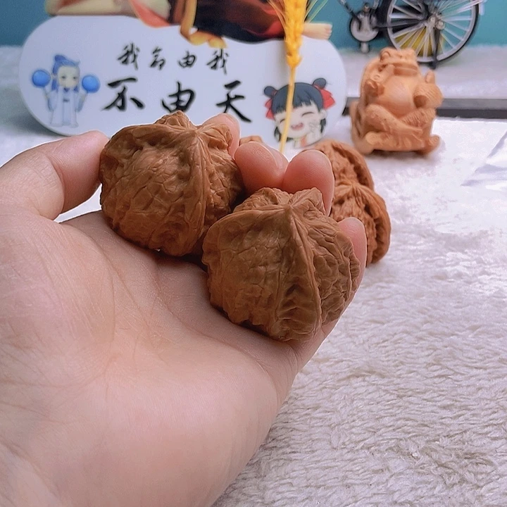 把件文玩核桃漏**行三棱