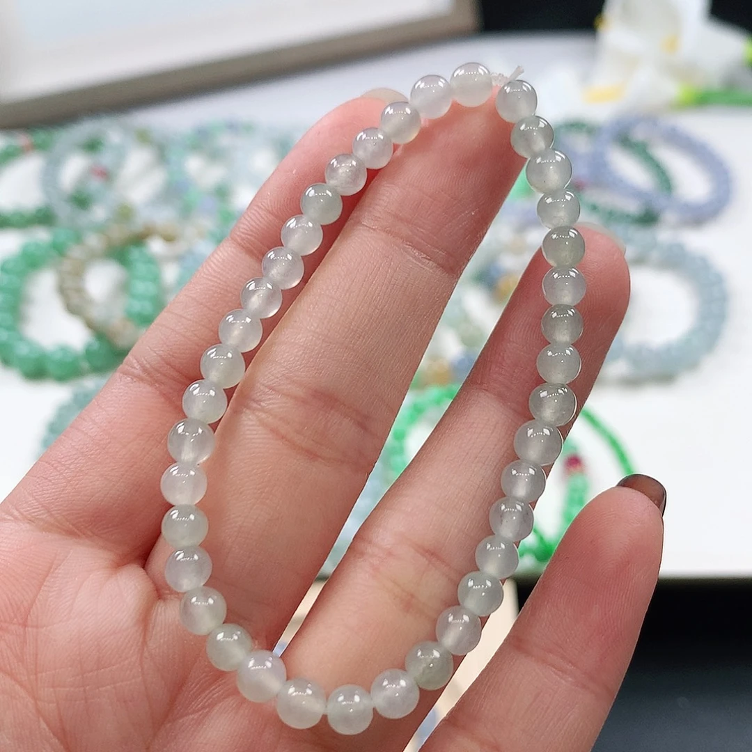 翡翠未镶嵌手链4.7mm