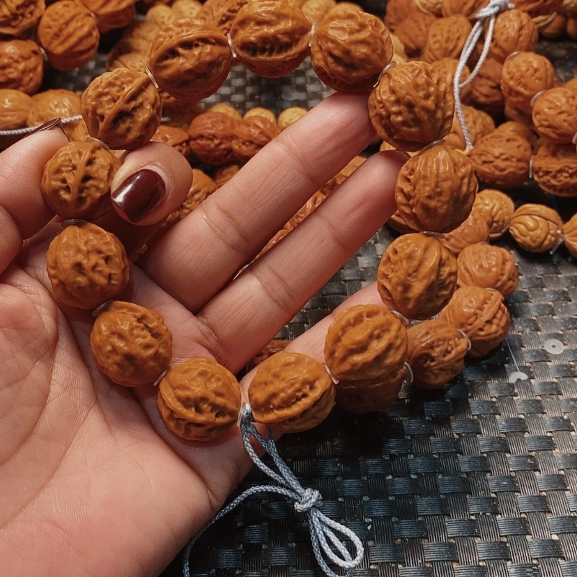 【闪购商品】文玩核桃吊坠粗筋八棱