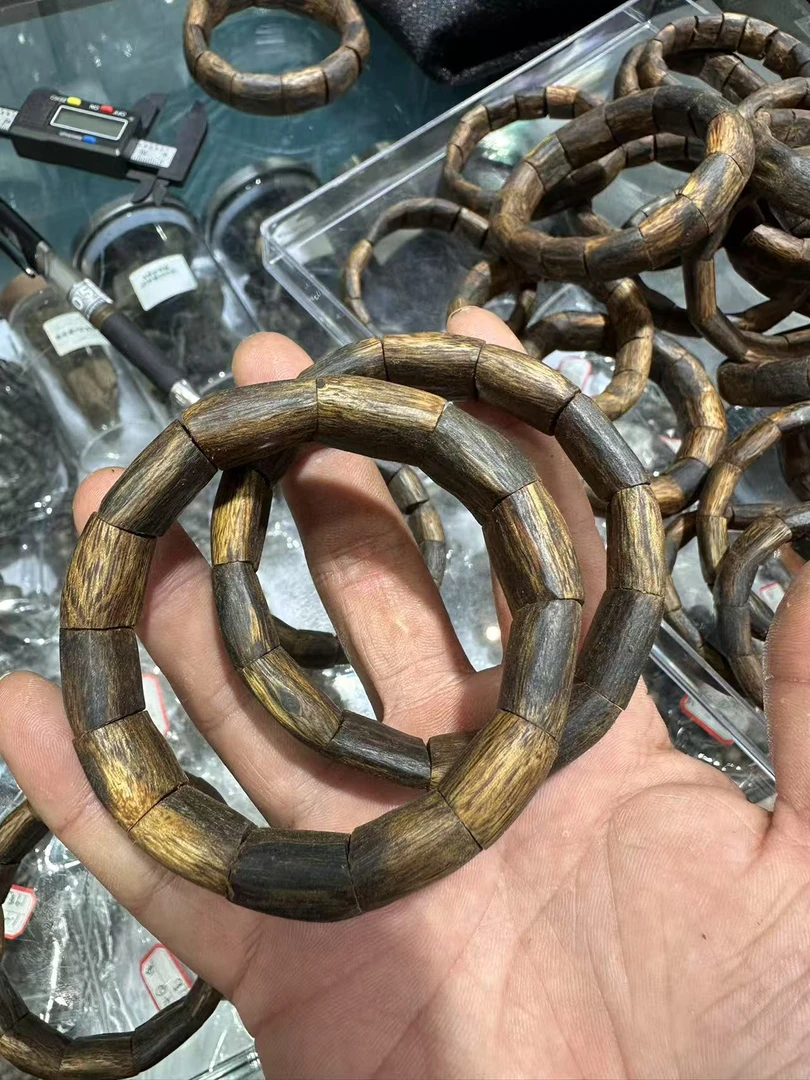 棋楠沉香手镯大单圈多样性发一条