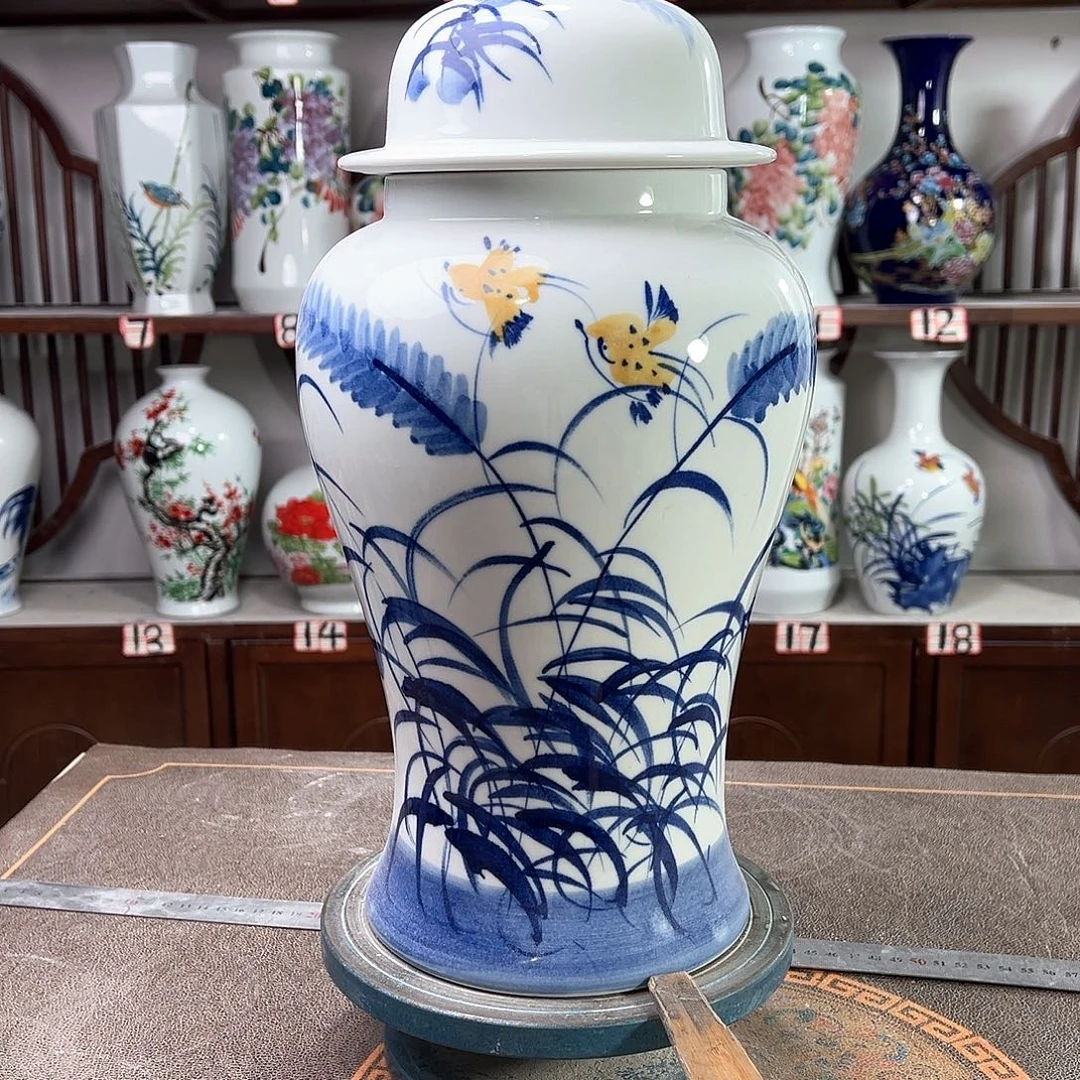 摆件陶景德镇陶瓷将卢