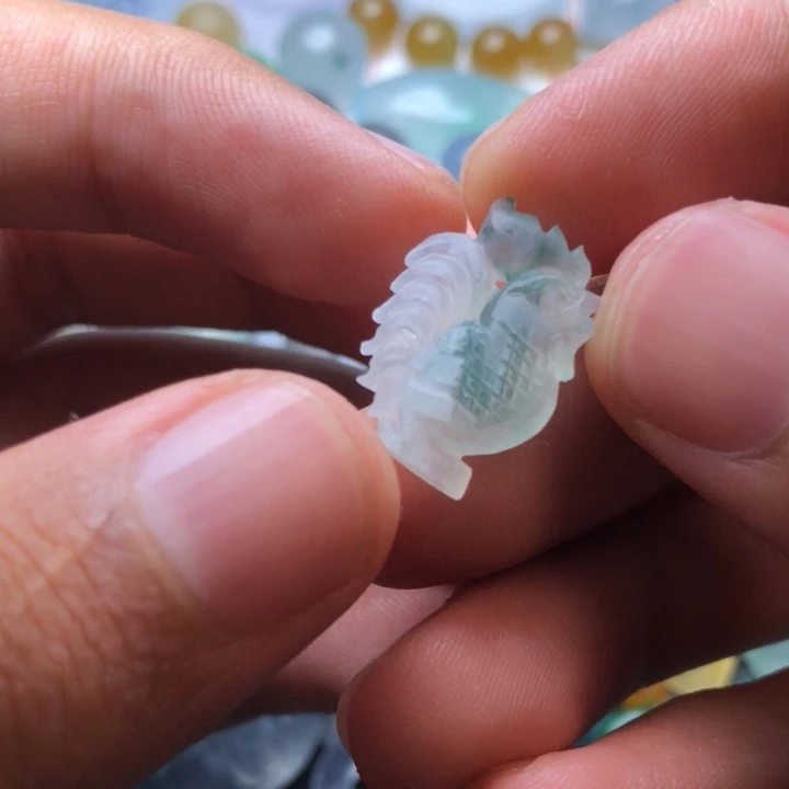 未镶嵌定制翡翠挂件